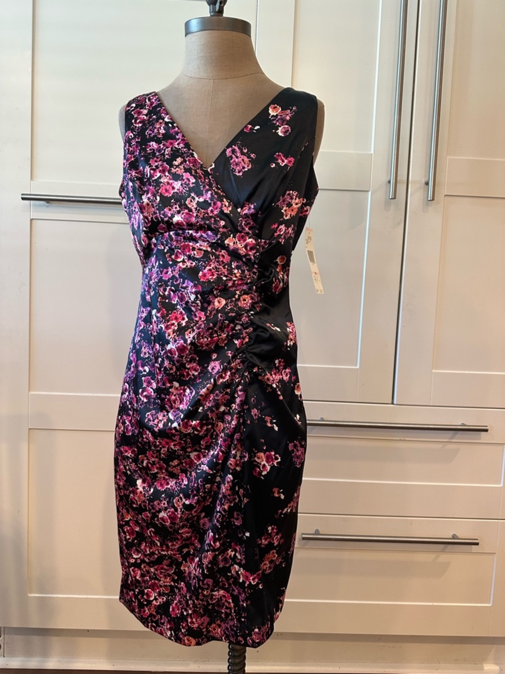 Evan Picone Chic Black Dress with Pink Floral Print